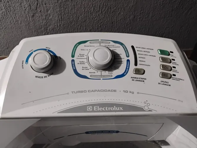 Máquina de lavar Eletrolux 10kg
