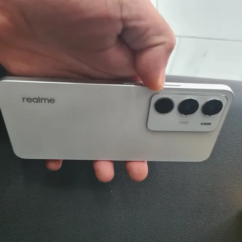 Realme c71