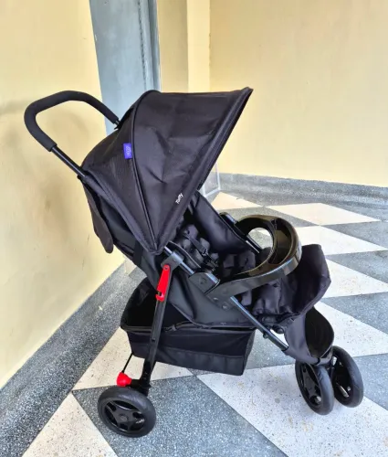 Carrinho De Bebê Cosco Kids Toffy 3 Rodas 0-15kg Preto