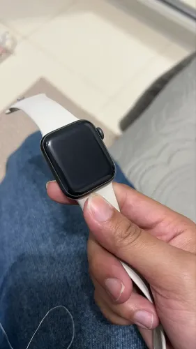 Apple Watch 4 (GPS + celular)