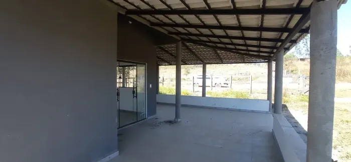 chácara com casa nova córrego cerca aceita carro
