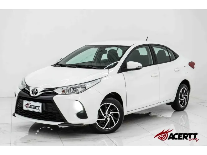 Toyota Yaris 2023