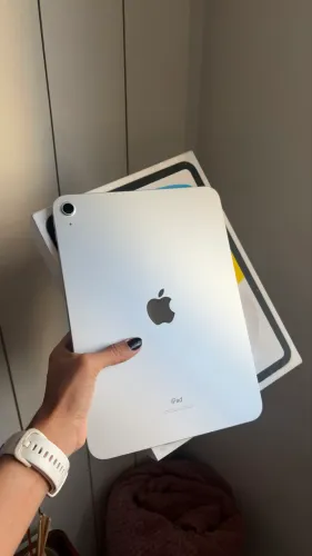 iPad 10ª Geração - 64 GB (Wi-Fi)