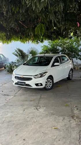 Chevrolet Onix Hatch LT 1.0 8V Flex Mec. 4P 2019