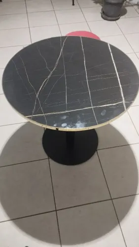 Mesa de jantar redonda