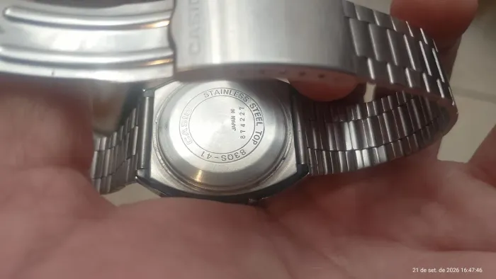 relógio Casio vintage a os 80 90 para conserto, acredito que seja colocar a bateria