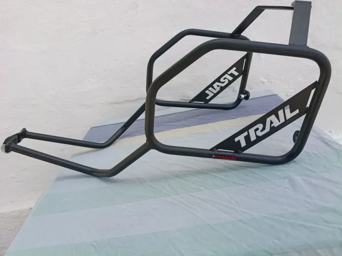 Protetor traseiro XRE190