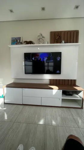Rack com painel 