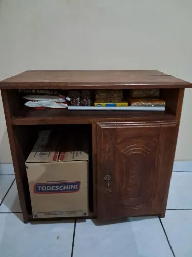 Mini-rack de angelim