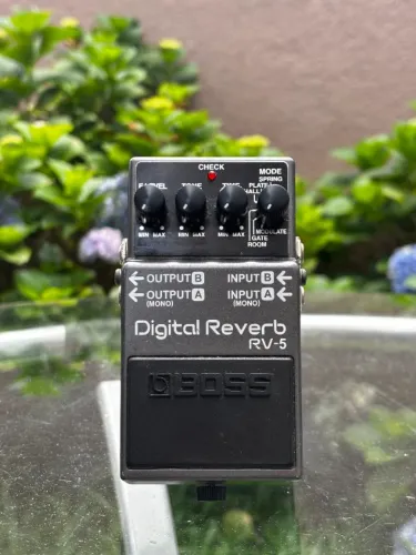 Pedal De Efeito Boss Rv-5 Reverb (Usado)