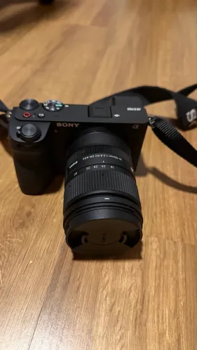 Sony a6700