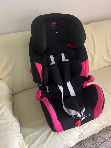 Cadeirinha Cosco Evolve 9 a 36kg - Pouco Uso- Rosa/Preta