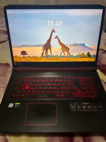 Acer Nitro5 i5-9300H 16gb RAM 17º polegadas 