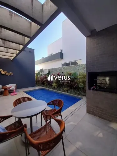 CASA EM CONDOMÍNIO para aluguel, 3 quartos, 3 suítes, 2 vagas, GAVEA - Uberlândia/MG
