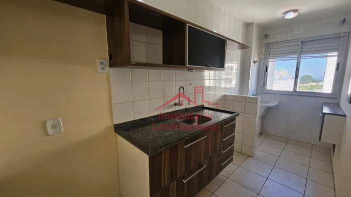 Apartamento com 2 dormitórios para alugar, 70 m² por R$ 2.380,00/mês - Aurora - Londrina/P