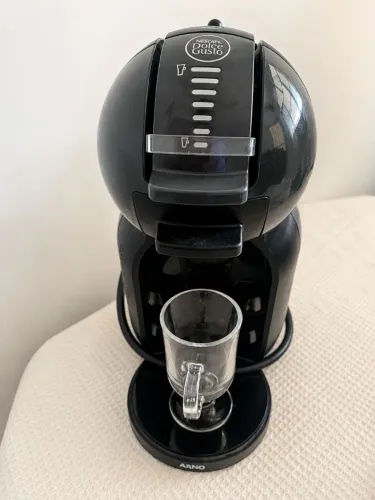Vendo cafeteira Dulce Gusto