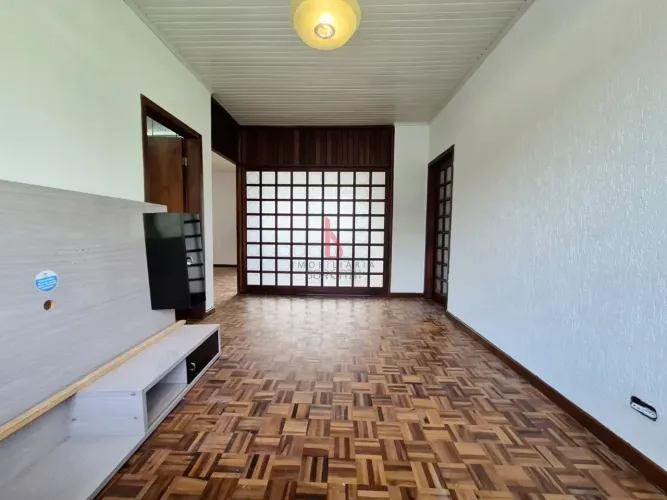Imóvel para venda tem 170 metros quadrados com 3 quartos em Bacacheri - Curitiba - PR