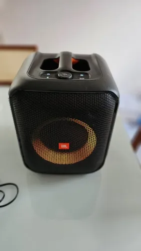 Caixa de Som Bluetooth JBL PartyBox Encore Essential 100W