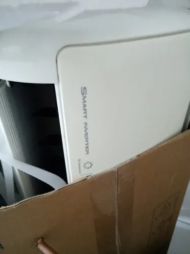 Ar Condicionado Samsung Doctor Vírus 9000 com CONTBTUs, com problema na placa e sem aleta.