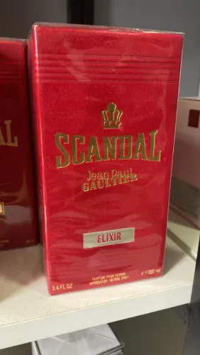 Scandal femini e masculino valores variados