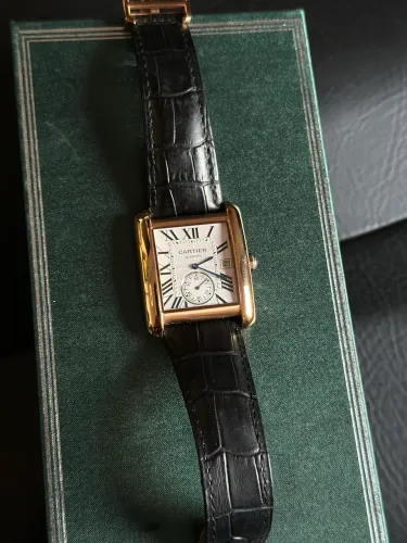Relógio inspiração Cartier Tank MC Large