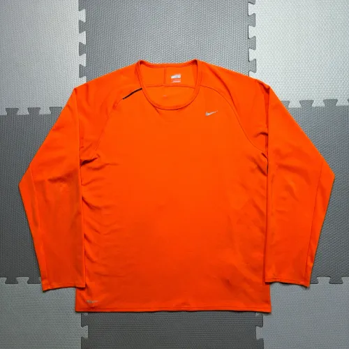 MANGA LONGA N!K3 MILER LS UV DR!F!T ORANGE