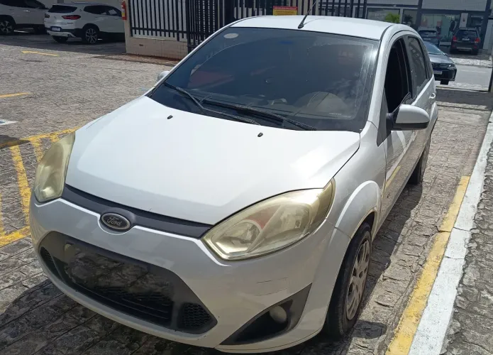 Ford Fiesta S 1.0 8V Flex 5P 2014