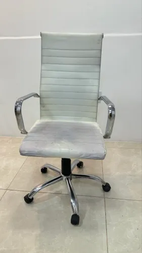Cadeiras de escritório 
