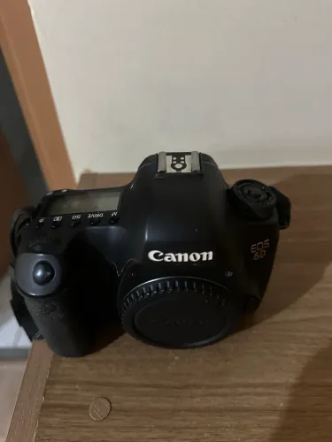 CANON 6D