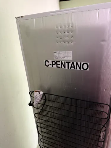 Vendo geladeira em ótimo estado de conservação