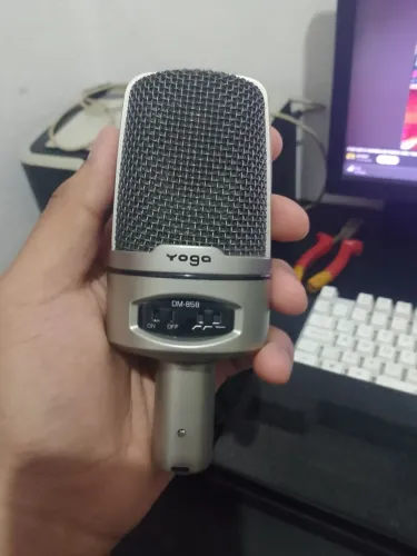 Vendo Microfone Yoga DM-858