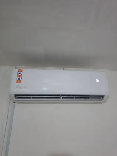 AR CONDICIONADO SPLIT 12000 BTUS GREE