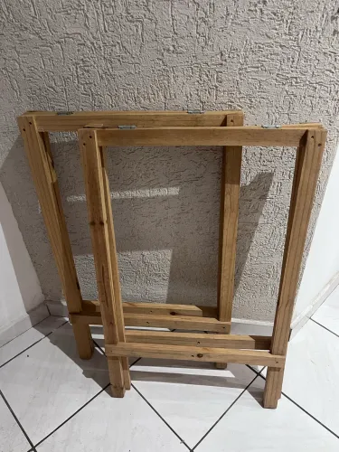 Mesa de pinus