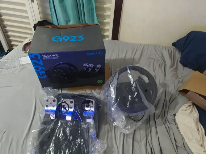 Volante g923 da Logitech para Pc e xbox