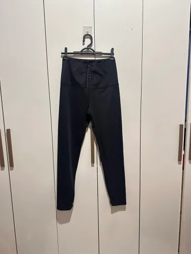 Legging preta SHEIN G