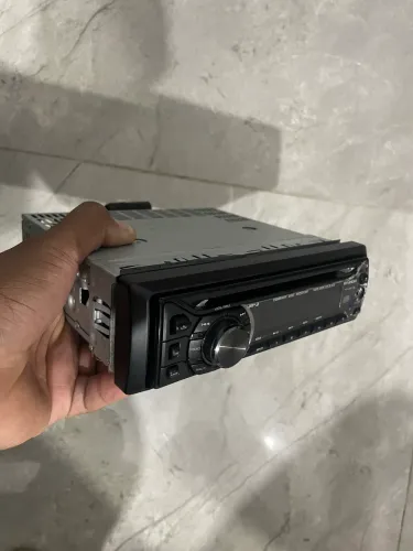 Aparelho de som automotivo