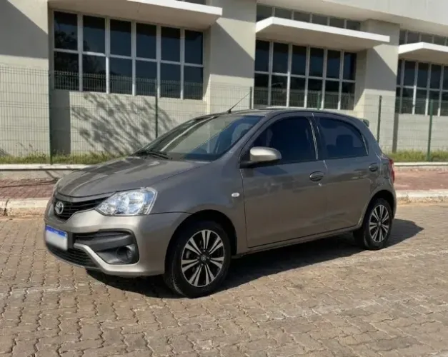 Toyota Etios X 1.3 Flex 16V 5P Mec. 2019