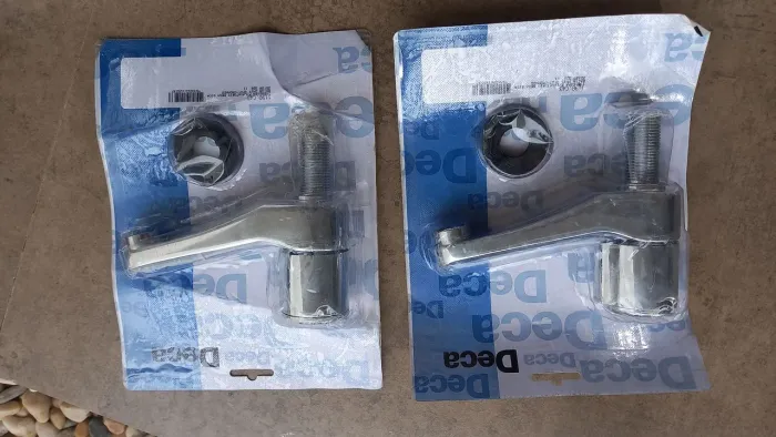 Kit com 2 Torneiras Deca para lavatório Mesa Bica Baixa Ref.1198.C43 Novas e na embal.
