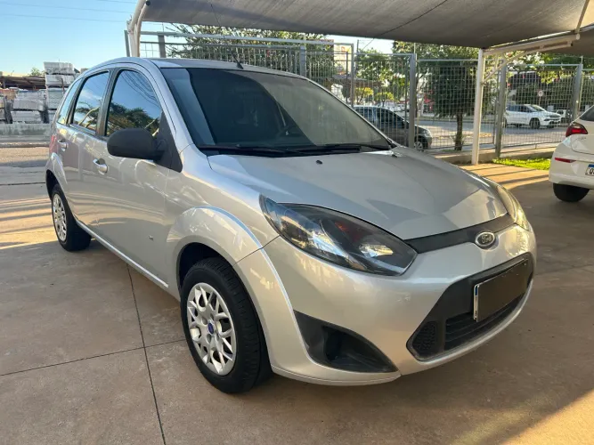 Ford Fiesta SE 1.0 8V Flex 5P 2014