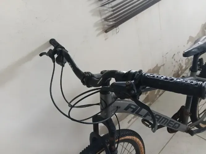 Bicicletas Alfamec freio a disco hidraulico