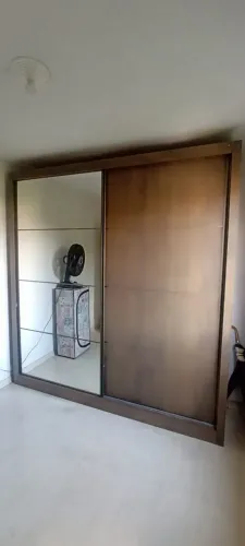 Guarda roupa casal 