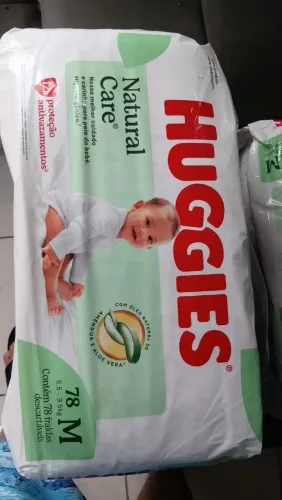 Fralda Huggies natural care