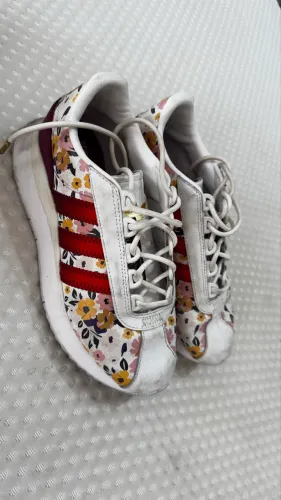 Tênis Adidas Ed Limitada
