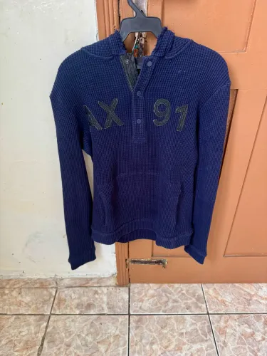 MOLETOM ARMANI EXCHANGE, ORIGINAL, TAMANHO P, NOVO
