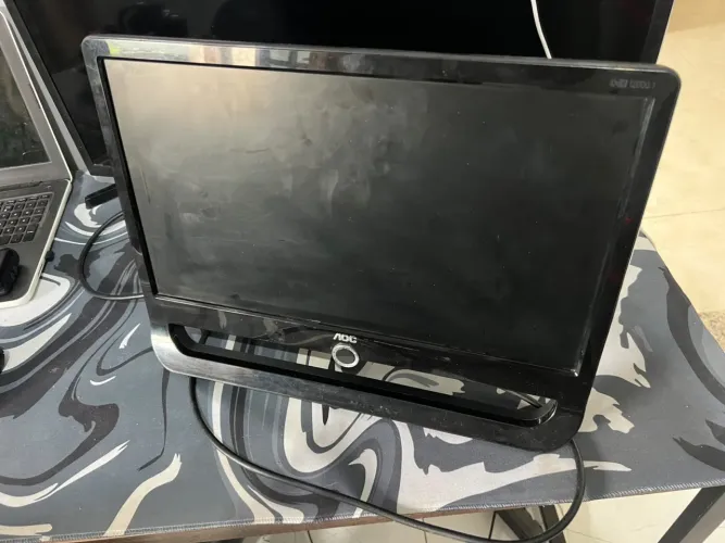 monitor aoc f19