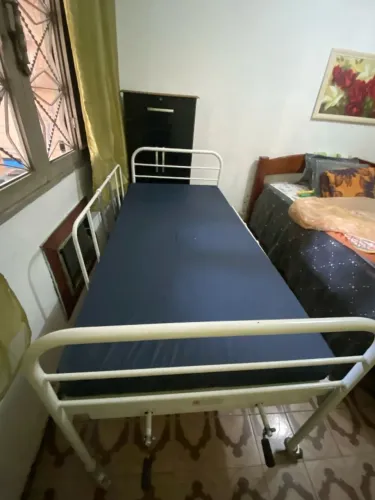 Cama hospitalar c/ colchão