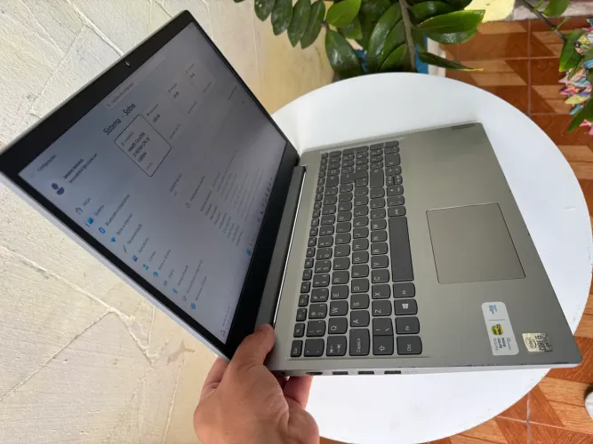 Notbook Lenovo i5