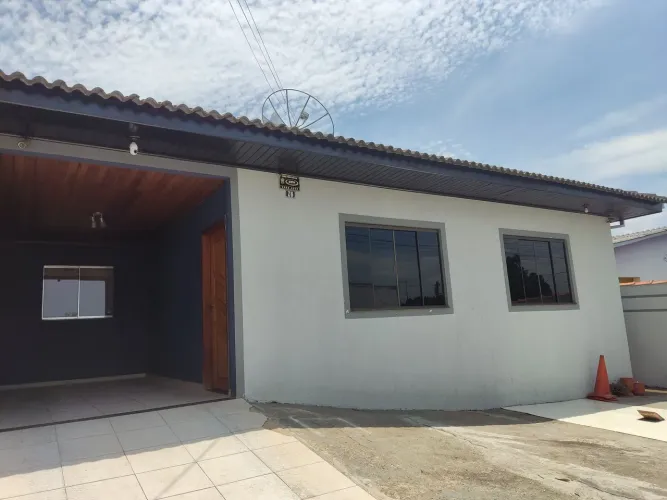 Linda casa à venda