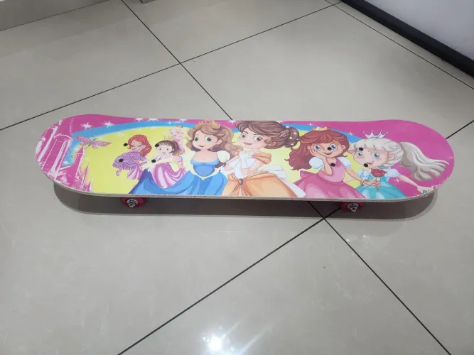 Skate semi profissional infantil 