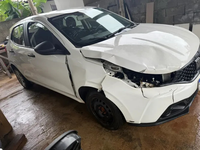 Fiat Argo 1.0 6V Flex. 2024
